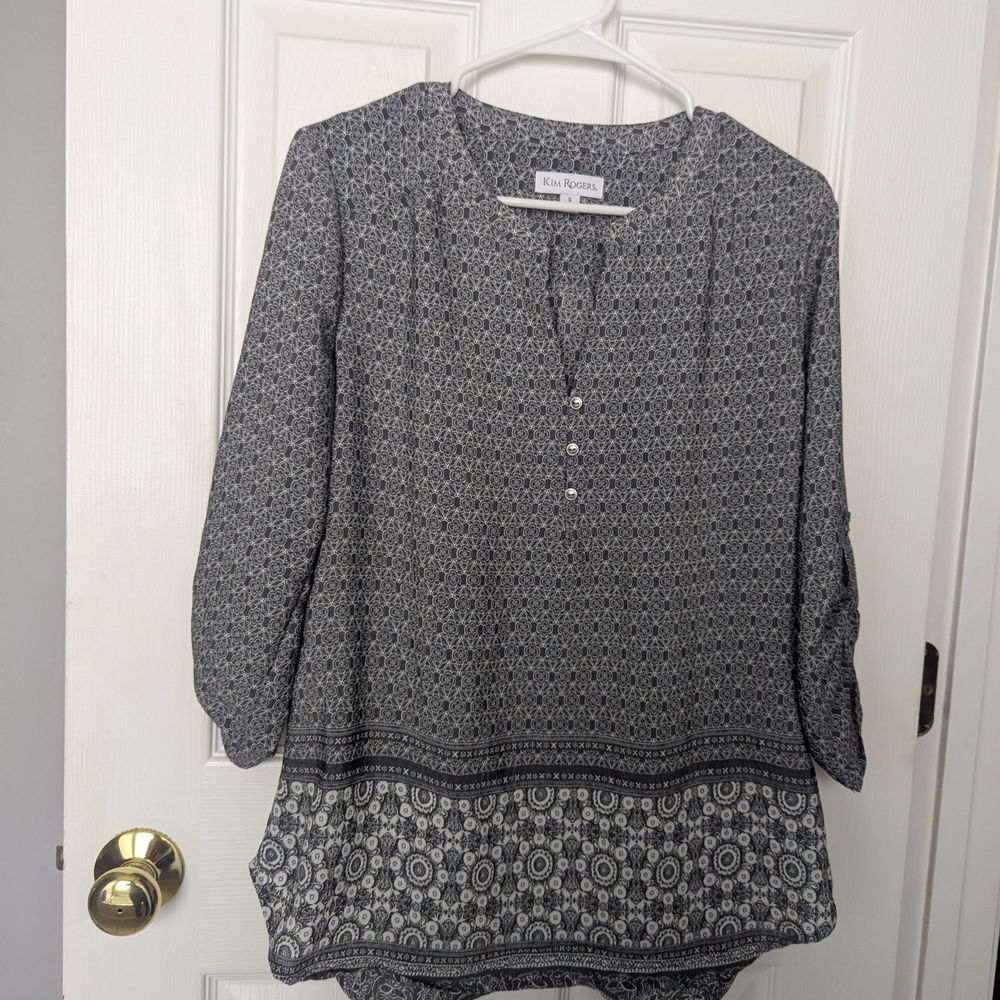 77. Kim Rogers Monochrome Patterned Tunic